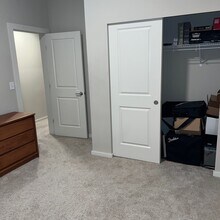 32953 Skyline Ln in Black Diamond, WA - Building Photo - Building Photo