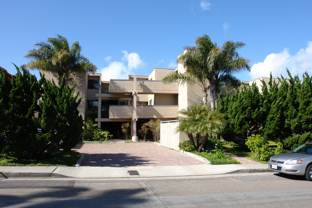 Sea Bluffs Condominums in San Clemente, CA - Building Photo