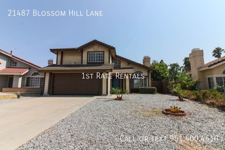 21487 Blossom Hill Ln in Moreno Valley, CA - Building Photo