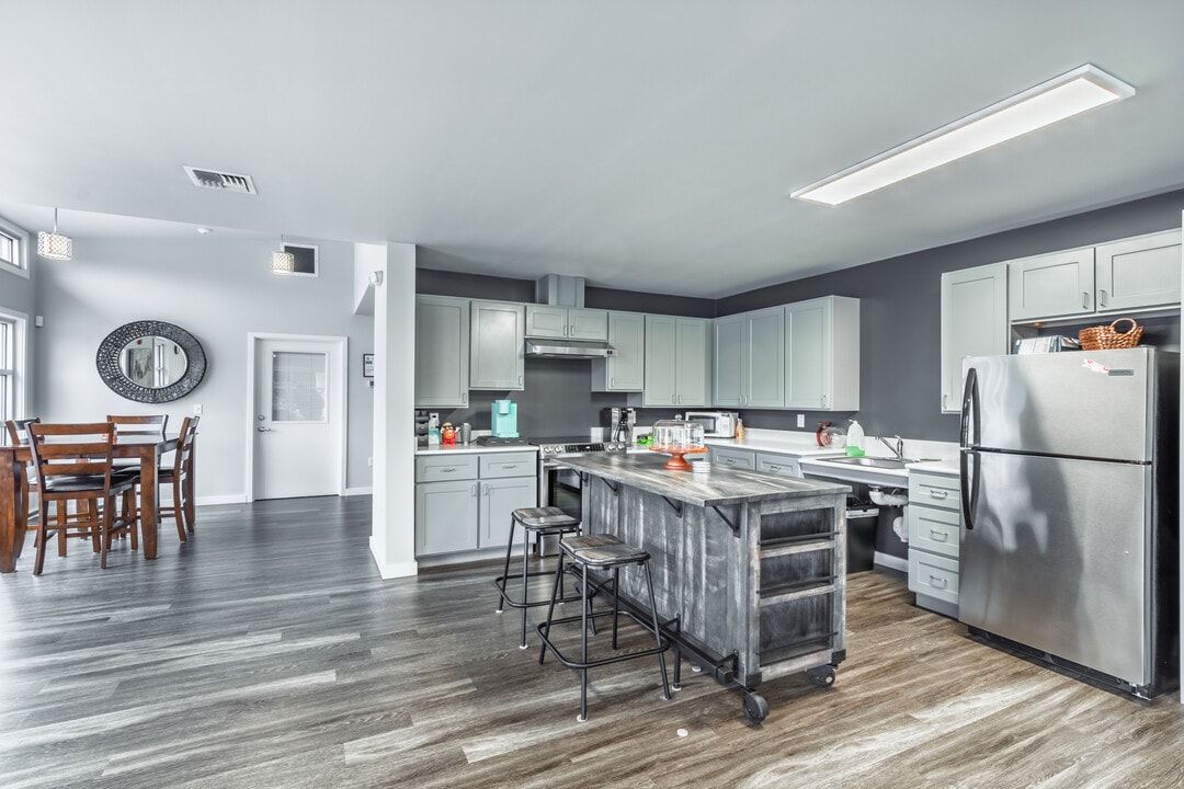 Avaire Apartments in Everett, WA - Building Photo