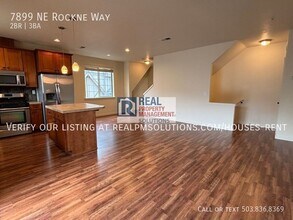 7899 NE Rockne Way in Hillsboro, OR - Building Photo - Building Photo