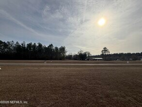 10933 N Runway Cir in Glen Saint Mary, FL - Building Photo - Building Photo