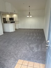 1372 Nicolette Ave in Chula Vista, CA - Foto de edificio - Building Photo