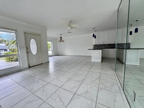 620 NE 19th Ave in Deerfield Beach, FL - Building Photo - Building Photo