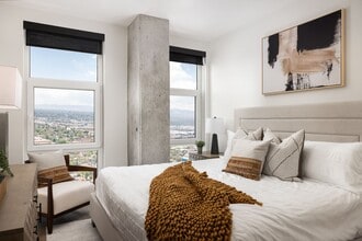 akin Golden Triangle in Denver, CO - Foto de edificio - Building Photo