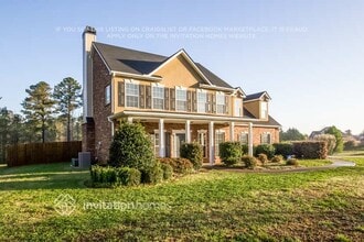 225 Hedgewood Dr in Hampton, GA - Building Photo - Building Photo