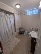 25 Noyes Ave, Unit 1 in Pawcatuck, CT - Building Photo - Building Photo