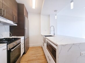 1735 York Ave in New York, NY - Building Photo - Building Photo