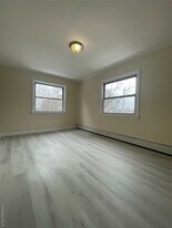 95-12-95-67 67th Ave in Queens, NY - Building Photo