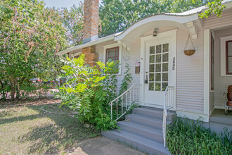 2845 San Gabriel St in Austin, TX - Building Photo - Building Photo