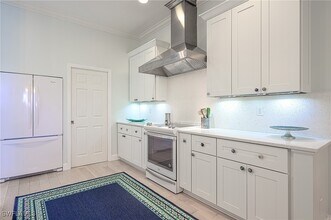 7106 Lone Oak Blvd in Naples, FL - Building Photo - Building Photo