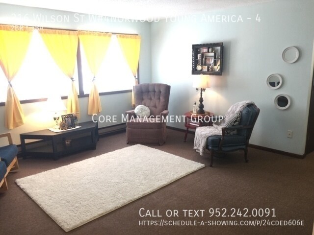 316 W Wilson St in Norwood Young America, MN - Building Photo