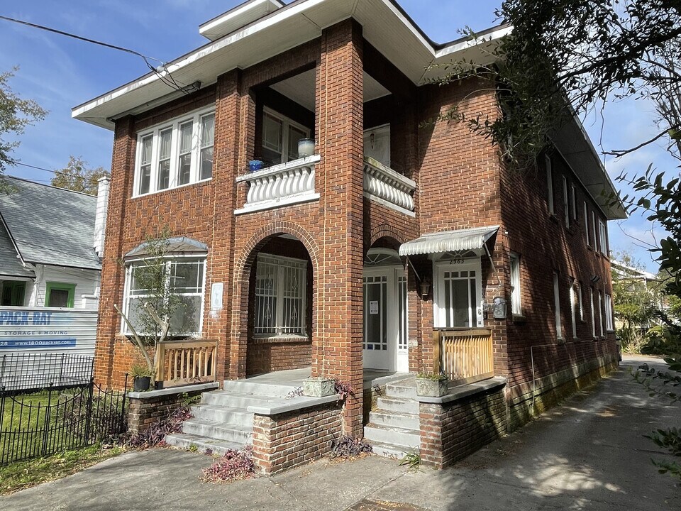 2583 Post St in Jacksonville, FL - Building Photo
