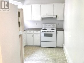 421 Lisgar St in Ottawa, ON - Building Photo - Building Photo