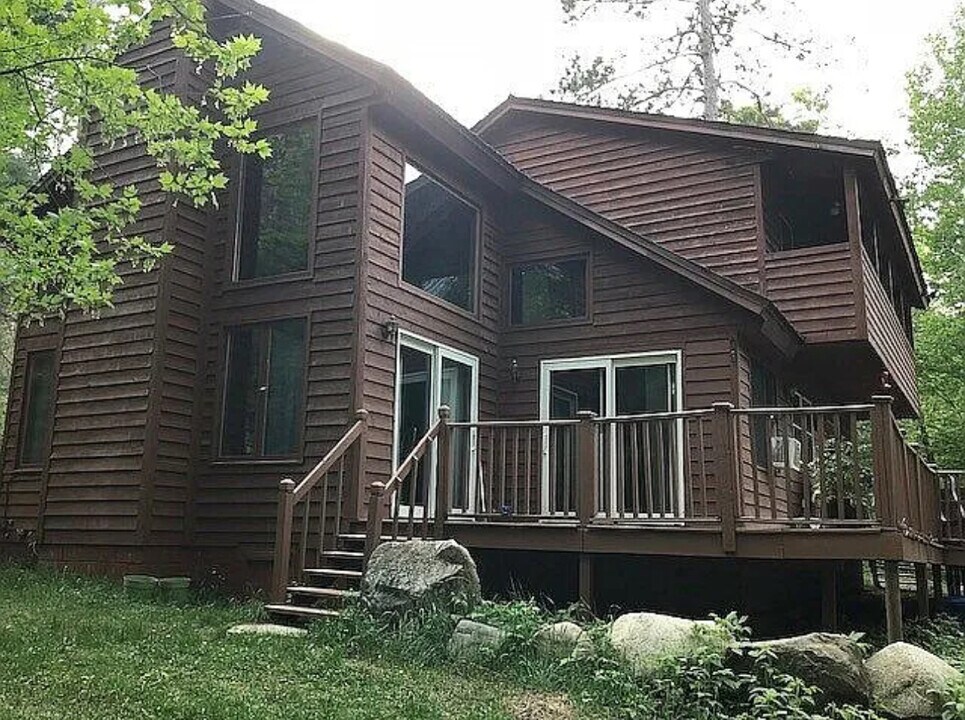 10317 Slide-A-Ways Trail in Grayling, MI - Building Photo