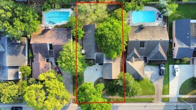 11923 Briar Forest Dr in Houston, TX - Building Photo - Building Photo