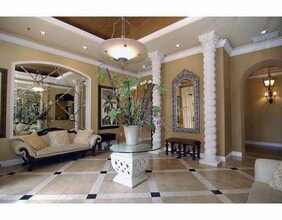 616 Clearwater Park Rd in West Palm Beach, FL - Foto de edificio - Building Photo