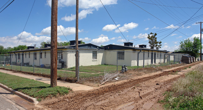 Sherman Apartments in Lubbock, TX - Building Photo - Building Photo