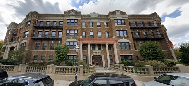 28 Sidlaw Rd, Unit 6