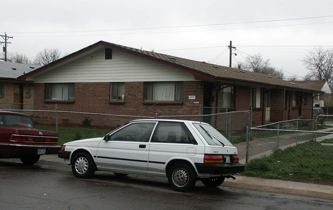 1775 Chester St in Aurora, CO - Building Photo