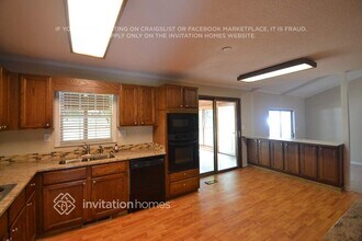 2932 Karen Ln in Marietta, GA - Building Photo - Building Photo