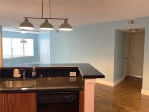 12760 Vista Isles Dr in Sunrise, FL - Building Photo - Building Photo