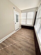 3853 W Palmer St, Unit 2W in Chicago, IL - Foto de edificio - Building Photo