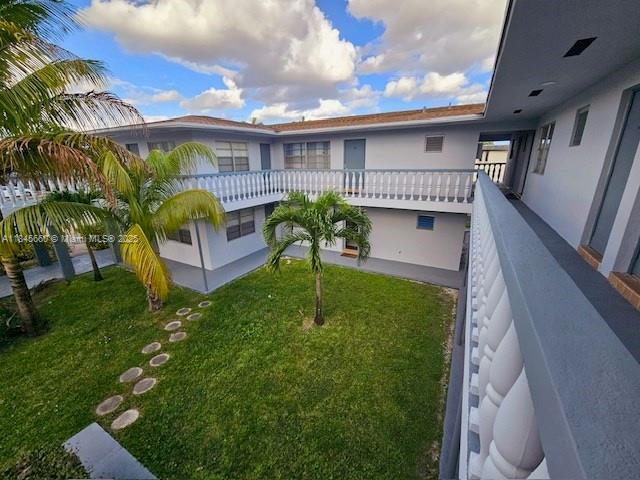 5112 Hollywood Blvd in Hollywood, FL - Building Photo - Building Photo