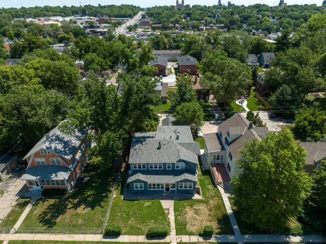 823 N 48th St in Omaha, NE - Building Photo - Building Photo