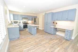 7648 Jackson St in Ventura, CA - Building Photo - Building Photo