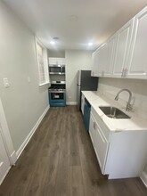 125 Virginia St-Unit -9 in Elmhurst, IL - Foto de edificio - Building Photo