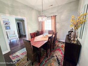 409 Moss Springs Dr in Swansboro, NC - Foto de edificio - Building Photo