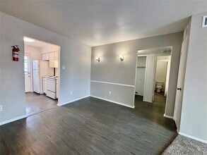6500 W 43rd St in Houston, TX - Building Photo - Building Photo
