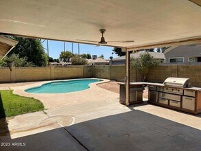 605 E Ellis Dr in Tempe, AZ - Building Photo - Building Photo