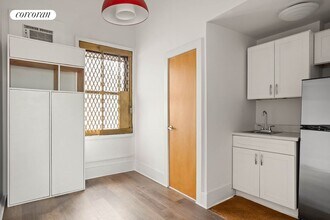 44 4th Ave in Brooklyn, NY - Building Photo - Building Photo