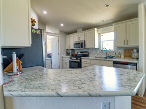 60661 Chalet Dr in Mountain Center, CA - Building Photo - Building Photo