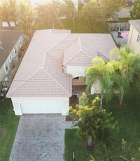 1760 SE 19th Ave in Homestead, FL - Building Photo - Building Photo