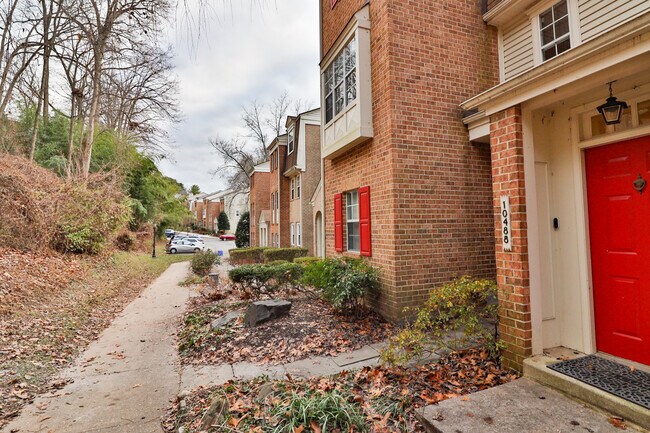 10488 Parthenon Ct in Bethesda, MD - Building Photo - Building Photo