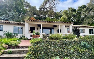 4015 Lago Dr, Unit 4A in Santa Barbara, CA - Building Photo