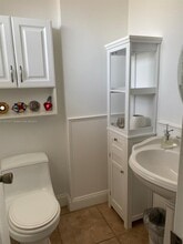 300 NE 14th Ave in Hallandale Beach, FL - Building Photo - Building Photo