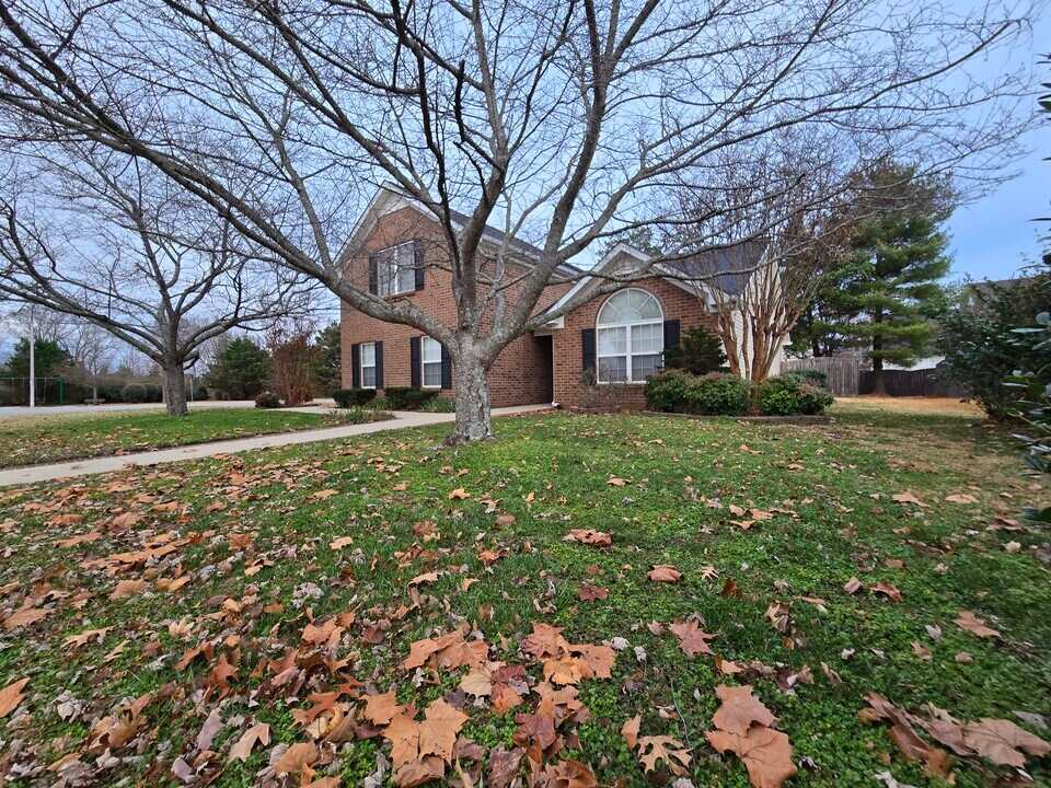 817 Maricopa Dr in Murfreesboro, TN - Building Photo