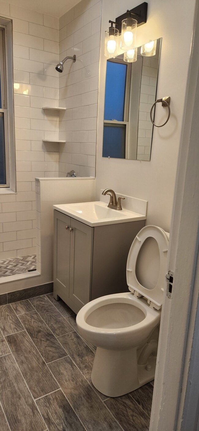 1193 Commonwealth Ave in Boston, MA - Building Photo - Building Photo