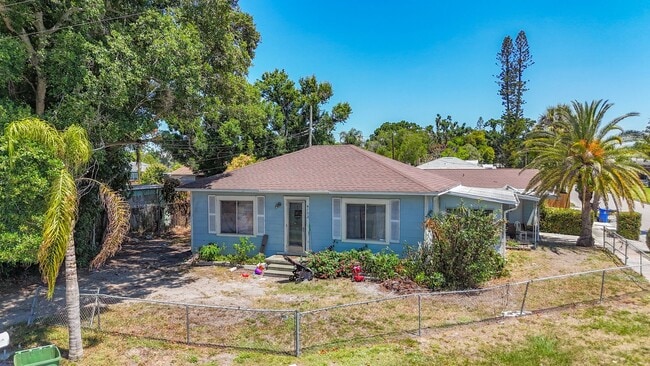 property at 702 21st Ave W
