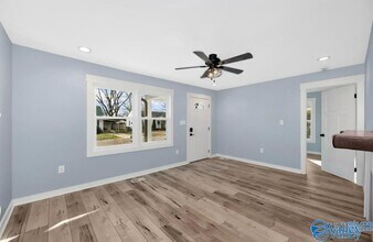 3904 Cypress Ave SW in Huntsville, AL - Building Photo - Building Photo