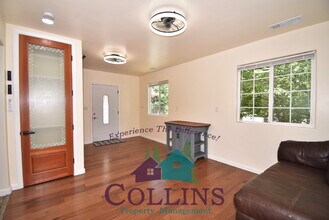 12883 Ridge Rd in Grass Valley, CA - Building Photo - Building Photo