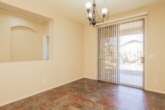 8724 N 57th Dr in Glendale, AZ - Building Photo - Building Photo