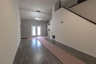 3411 Crossings Dr in Columbia, MO - Building Photo - Building Photo