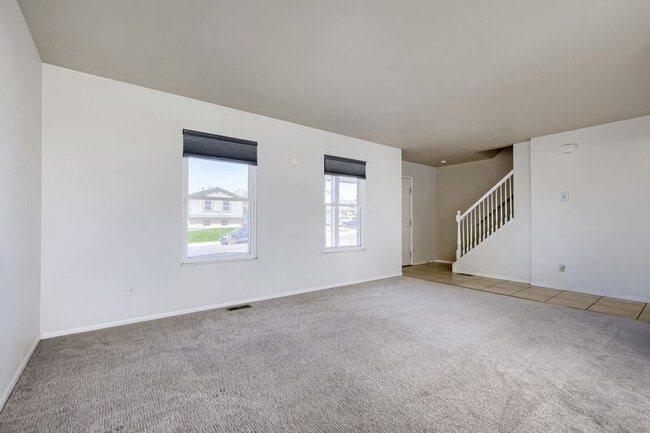 7315 Woody Creek Dr in Colorado Springs, CO - Building Photo - Building Photo