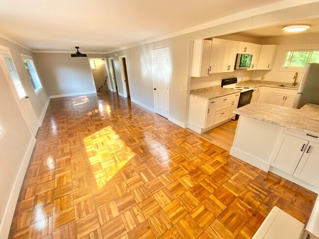 property at 125 Station Rd
