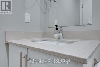 104 Wellington St N in Hamilton, ON - Building Photo - Building Photo